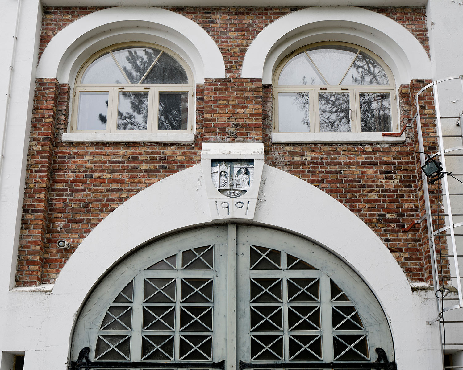 Beautiful windows.
